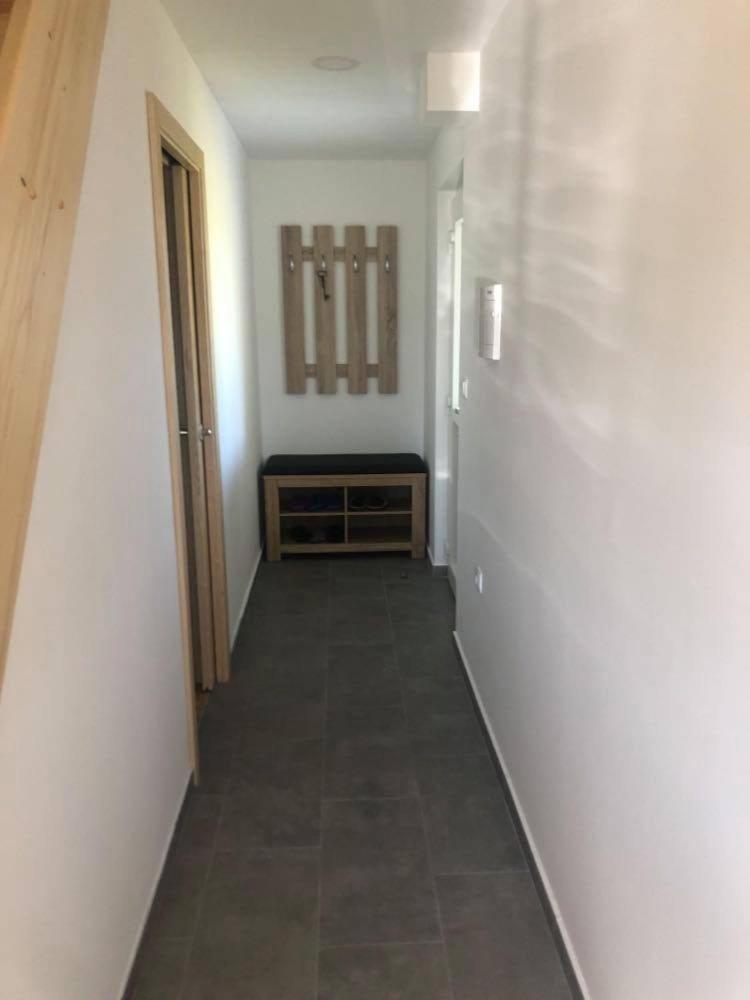 Holiday House Zlacka Gorca Pristava pri Mestinju Ngoại thất bức ảnh